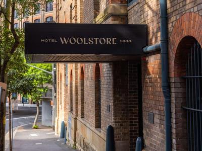 Hotel Woolstore 1888, Sydney - Handwritten Collection