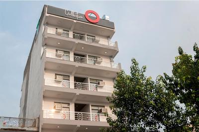 Hotel O by OYO The Royal Collection