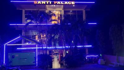 Hotel Santi Palace