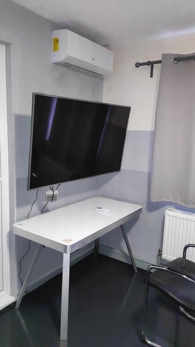 Ensuite Air conditioning Soft water TV TETHER