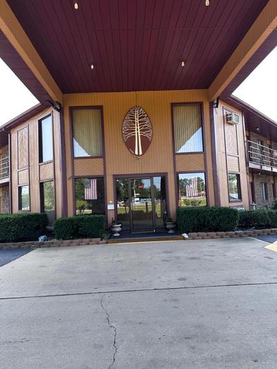 Park inn motel