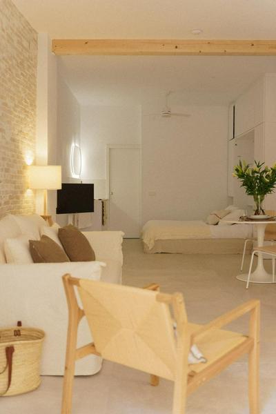 Luca Oliva Homes Riverside Studio