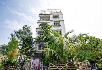 Super Hotel O J M T Upasana