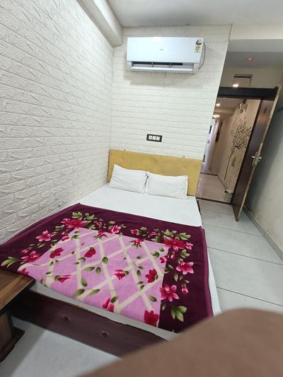 Ginger hotels ujjain tower kshipra inn-Family stay airconditioned hotel