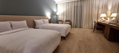 Phoenix Hotel & Wellness