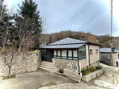 Villa Adilia ll