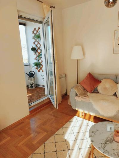 Livin' On The Edge - Large Balcony area with a view plus Loggia