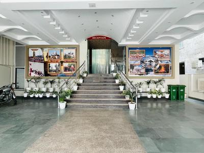 Begu Hotel & Cafe