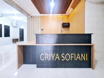 RedDoorz Syariah near Stasiun Gubeng 2