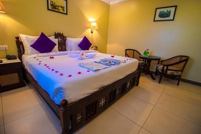 Hotel Paratap Palace