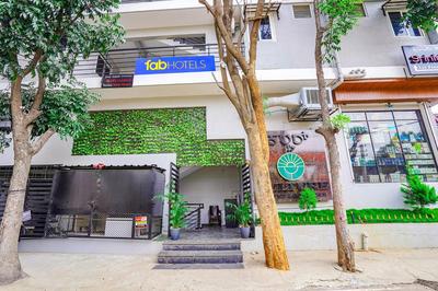 FabHotel Srinidhi Comfort
