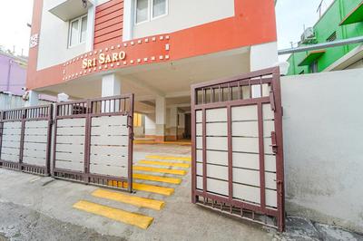FabHotel Saro Sri Residency