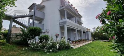 Apartments PAna