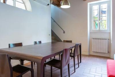 Romana 4 Bedrooms with Garden