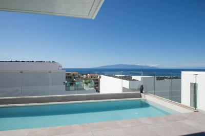 Luxury Villa La Mia with heated pool