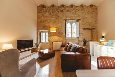 Bravissimo Llebre Duplex, with patio