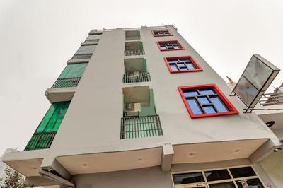 Super Hotel O Shankar Hotel Ghaziabad Railway Station