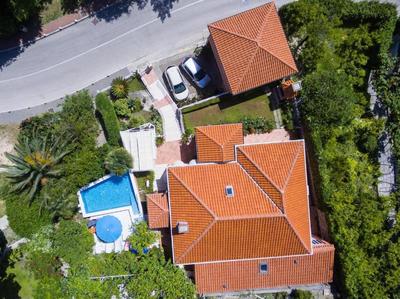 Oldstyle Villa with a Seasonal Pool