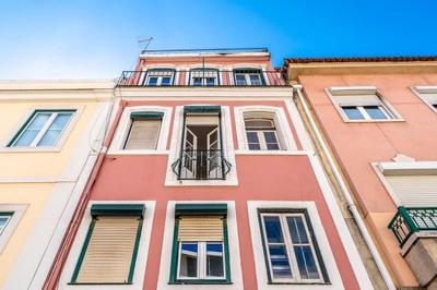 Charming Lapa II quiet neighborhood