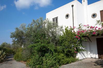 Sealight Villa Lipari - Vista e Piscina