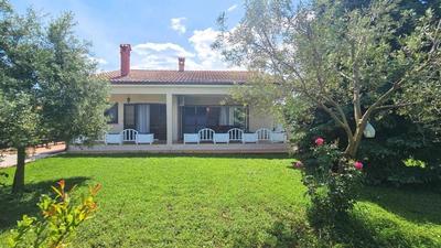 Joy Holiday Home - A Relaxing Getaway