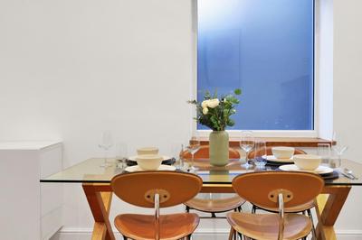 Loft style apartment in trendy Broadway Market, Hackney!