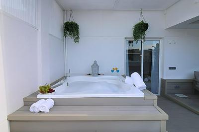 Penthouse with Jacuzzi on the Terrace