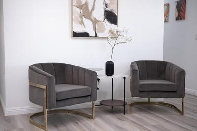 Charming LA Retreat Near USC & Downtown Highlights- 1 Bedroom with shared access