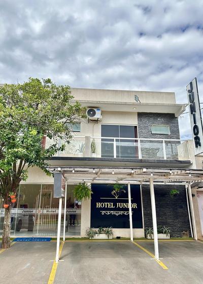 Hotel Junior