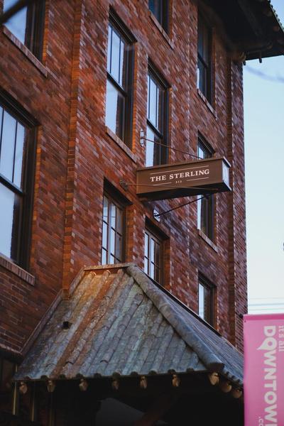 Sleepover Downtown Springfield Studio Apartments