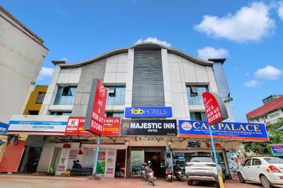 FabExpress Majestic Inn