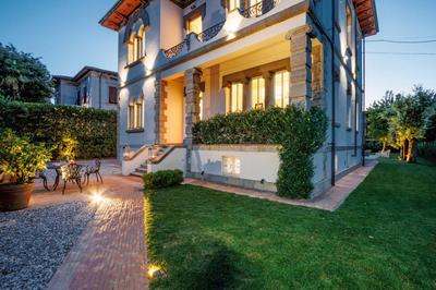 Villa Buonamici Lucca