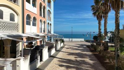 Porto Recanati, meraviglioso trilocale sul mare - P018