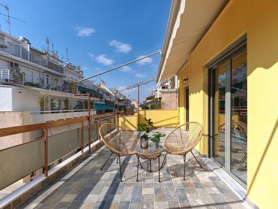 Koukaki 2 bedroom apartment