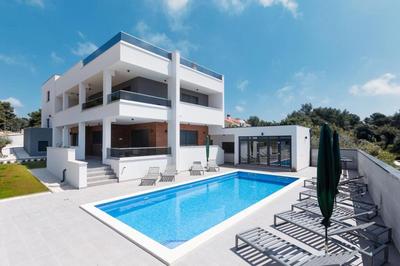 Villa Histra with Private Pool and Sea View