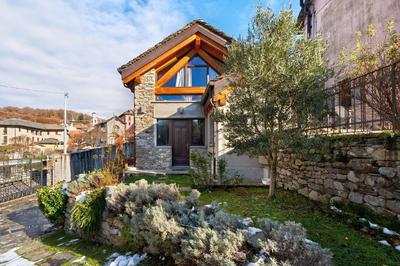 Charmingly Renovated Stone House