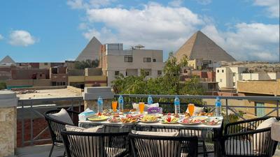 Khufu house garden