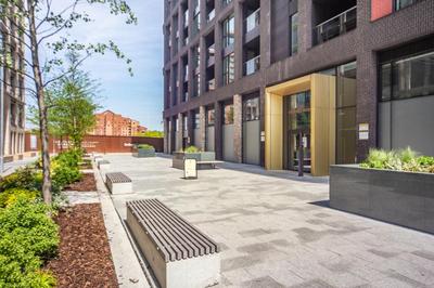 Thornes House Apartments