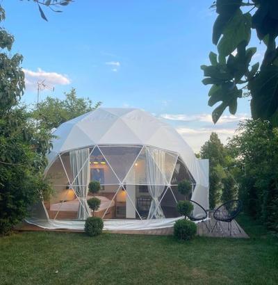 Ellie's Eco Private Glamping and Spa