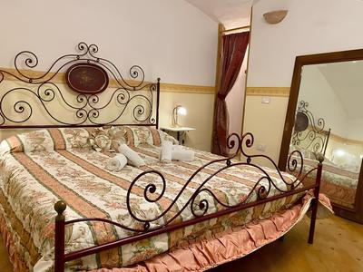 Pitti Palace - Original Florentine Accommodation