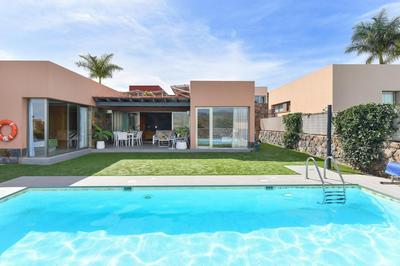 Villa Salobre Golf Ocho | Luxury Retreat in Gran Canaria | Private Outdoor Heatable Pool | BBQ Facilities | Shaded Outdoor Dining Area | Salobre Golf Resor