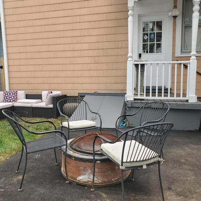Charming 2BR Getaway with Modern Comforts