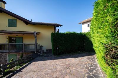 Casa Gialla