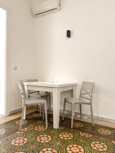 Appartamento ammobiliato zona centrale