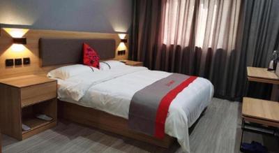 Jun Hotel Henan Sanmenxia Dennis Plaza