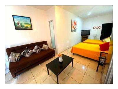 SUITE LA CONQUISTA PARA 4 PERSONAS EN CAMA Y 3 PERSONAS EN SOFÁ CAMA 7 en total