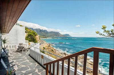3 bedrooms Beach Apartment