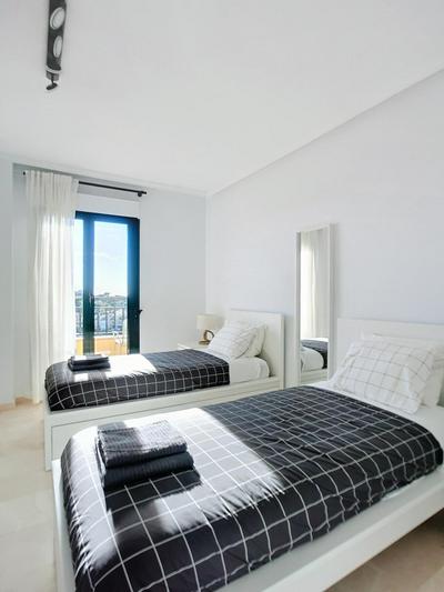 Precioso apartamento con vistas al mar