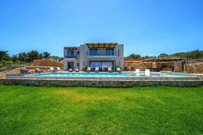 In Vivo Villa - Breathtaking View -90sqm Heated Infinity Pool