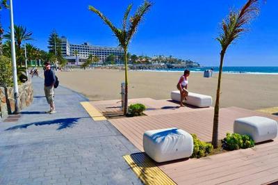 Primera línea de playa, apartamento completo